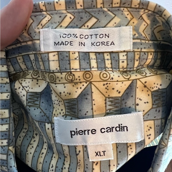 VNTG Pierre Cardin Printed 100% Cotton Short Sleeve Button Down - Picture 3 of 3
